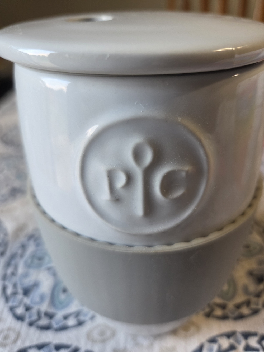 Pampered Chef- Egg cooker / mug cakes/ muffins for microwave